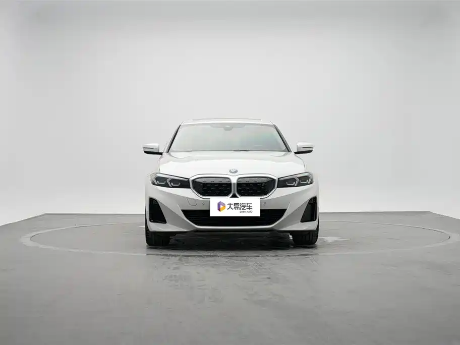 BMW i3 2022 eDrive 35 L фото 2