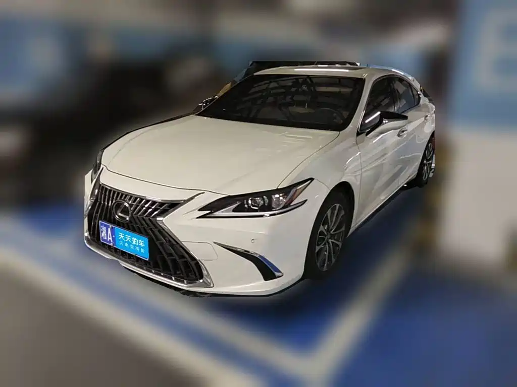 Lexus ES, миниатюра 13