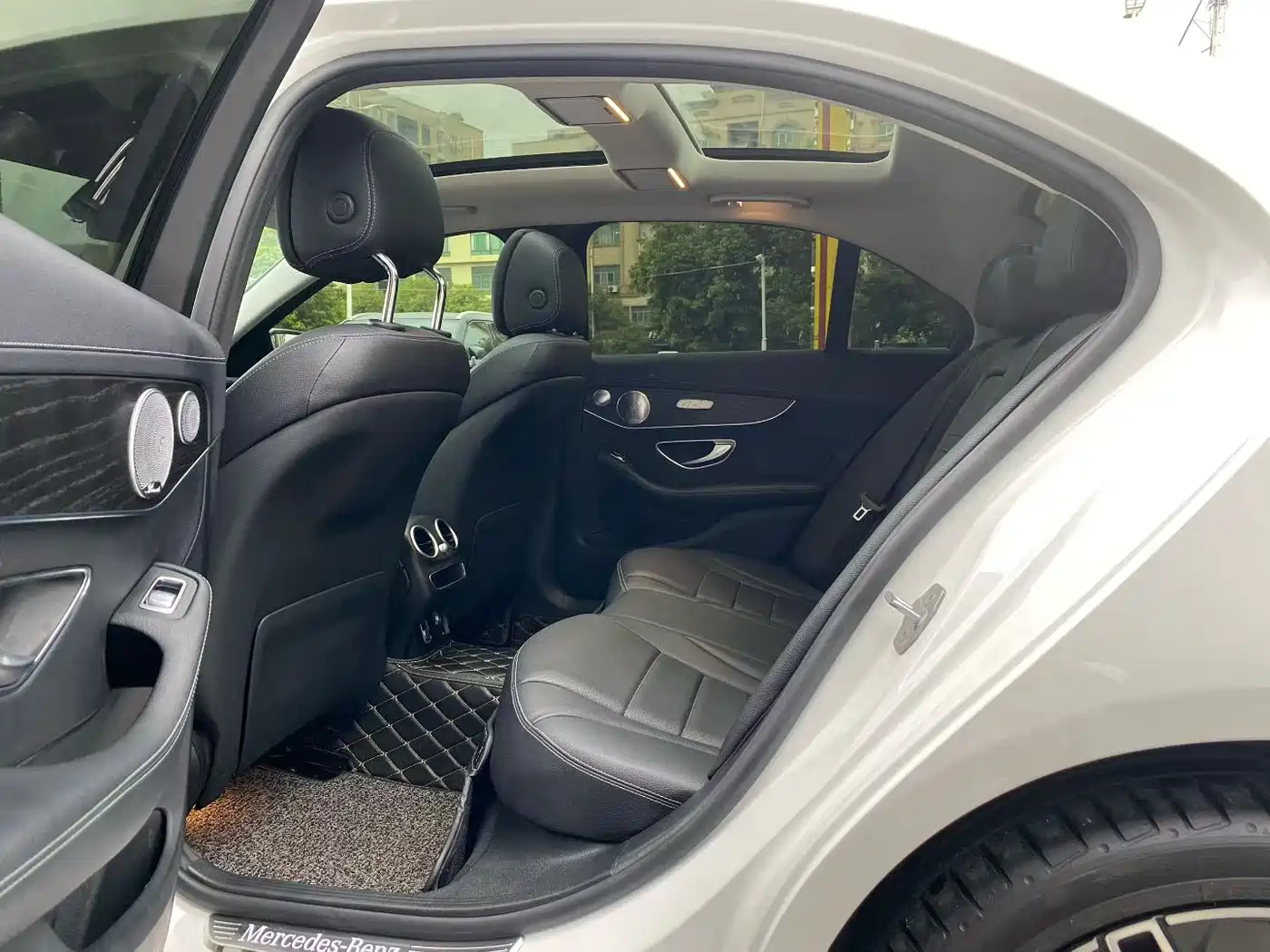 Mercedes-Benz C-Class 2021 C 260 L Sport Starry Exclusive Edition фото 6