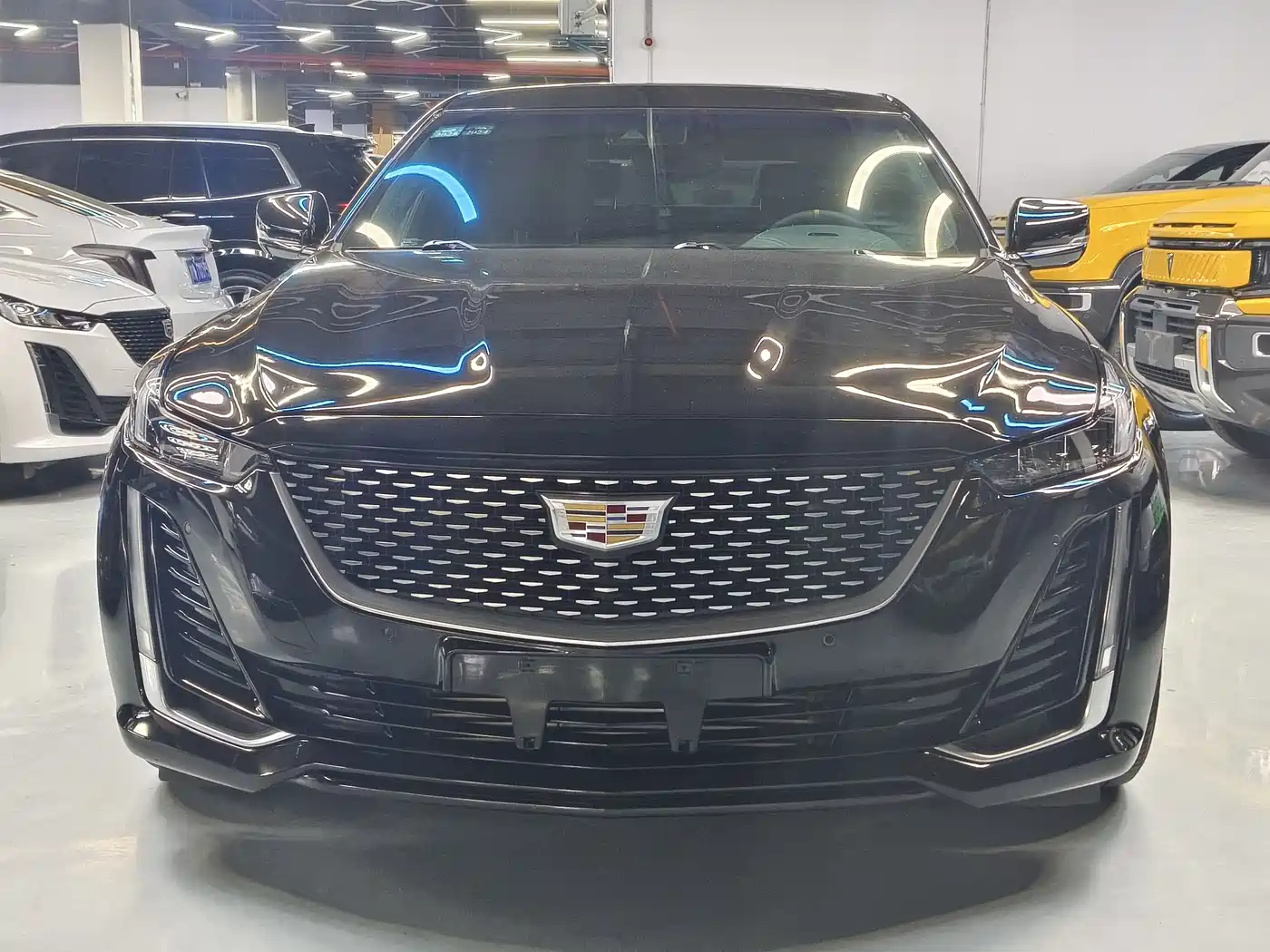 Cadillac CT5 2022 28T Luxury Edition фото 2