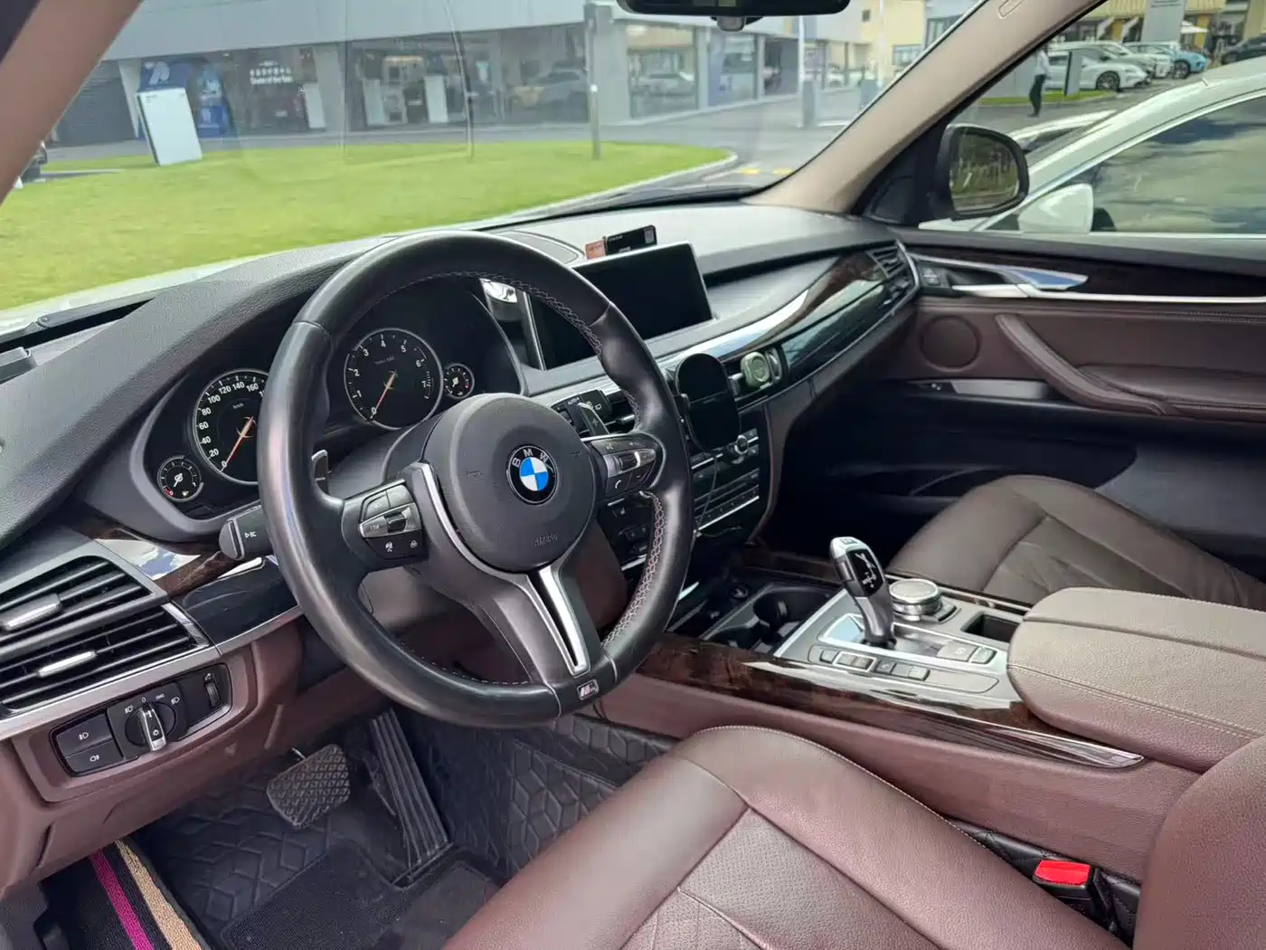 BMW X5 (Import) 2015 xDrive28i фото 6