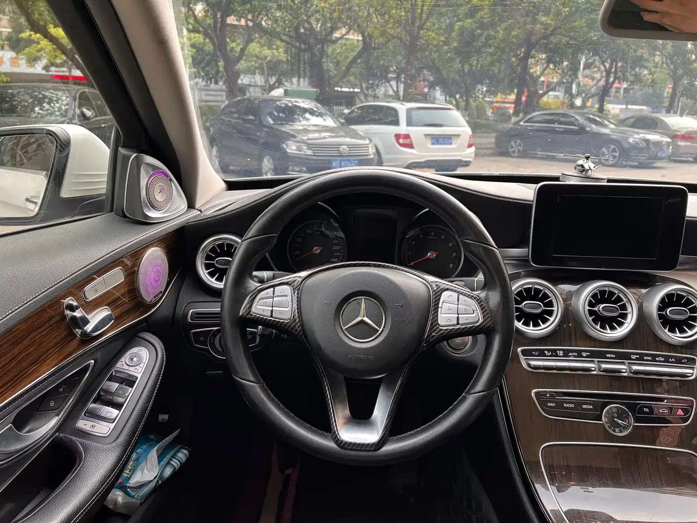 Mercedes-Benz C-Class 2018 C 200 L фото 4
