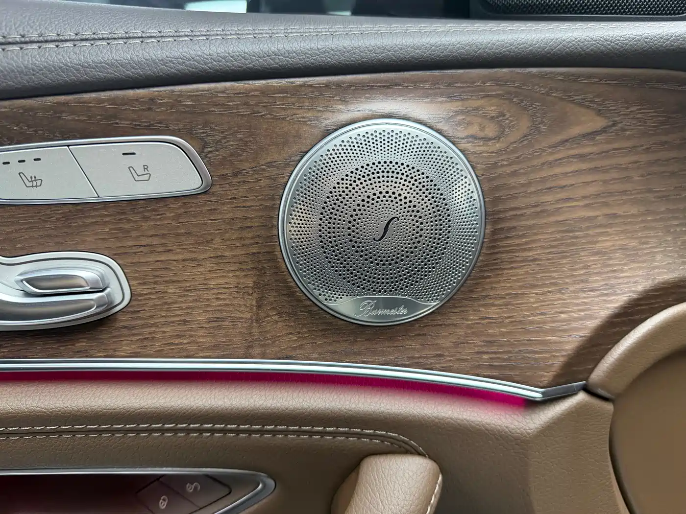 Mercedes-Benz E-Class 2022 E 300 L Fashion фото 7