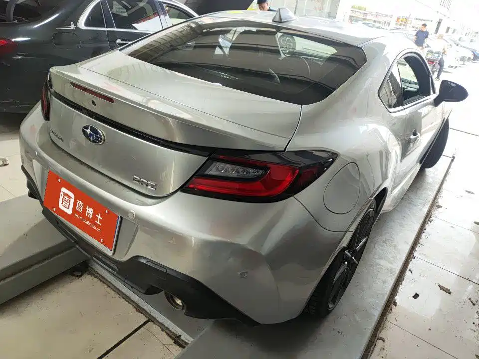 Subaru Brz, миниатюра 2