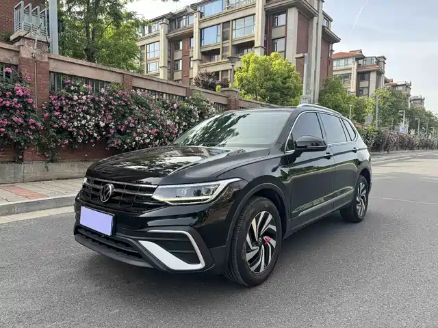 Volkswagen Tiguan L 2024 Outstanding 300TSI Auto 2WD Dragon Soaring Edition