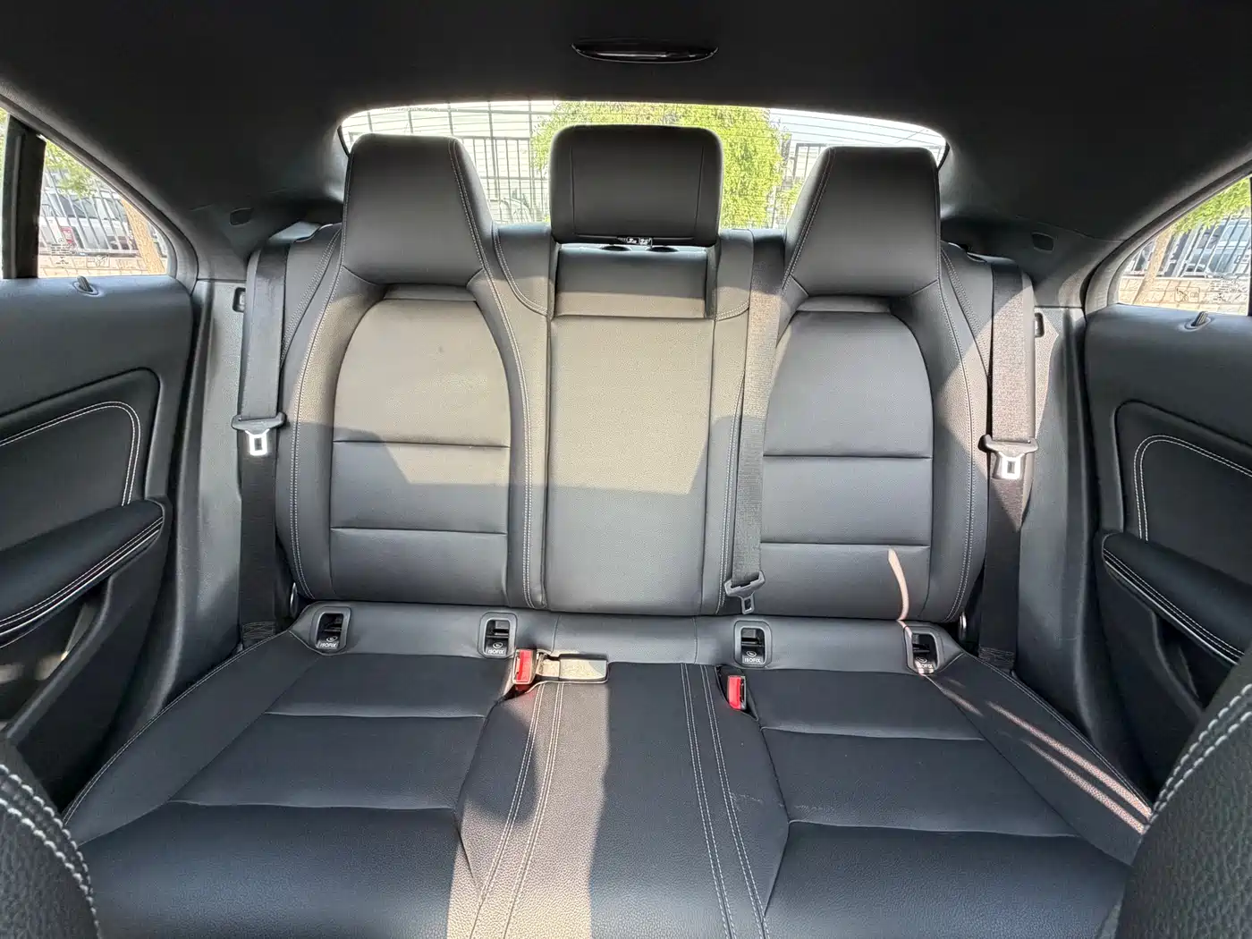 Mercedes-Benz CLA (Import) 2016 CLA 200 Fashion фото 24
