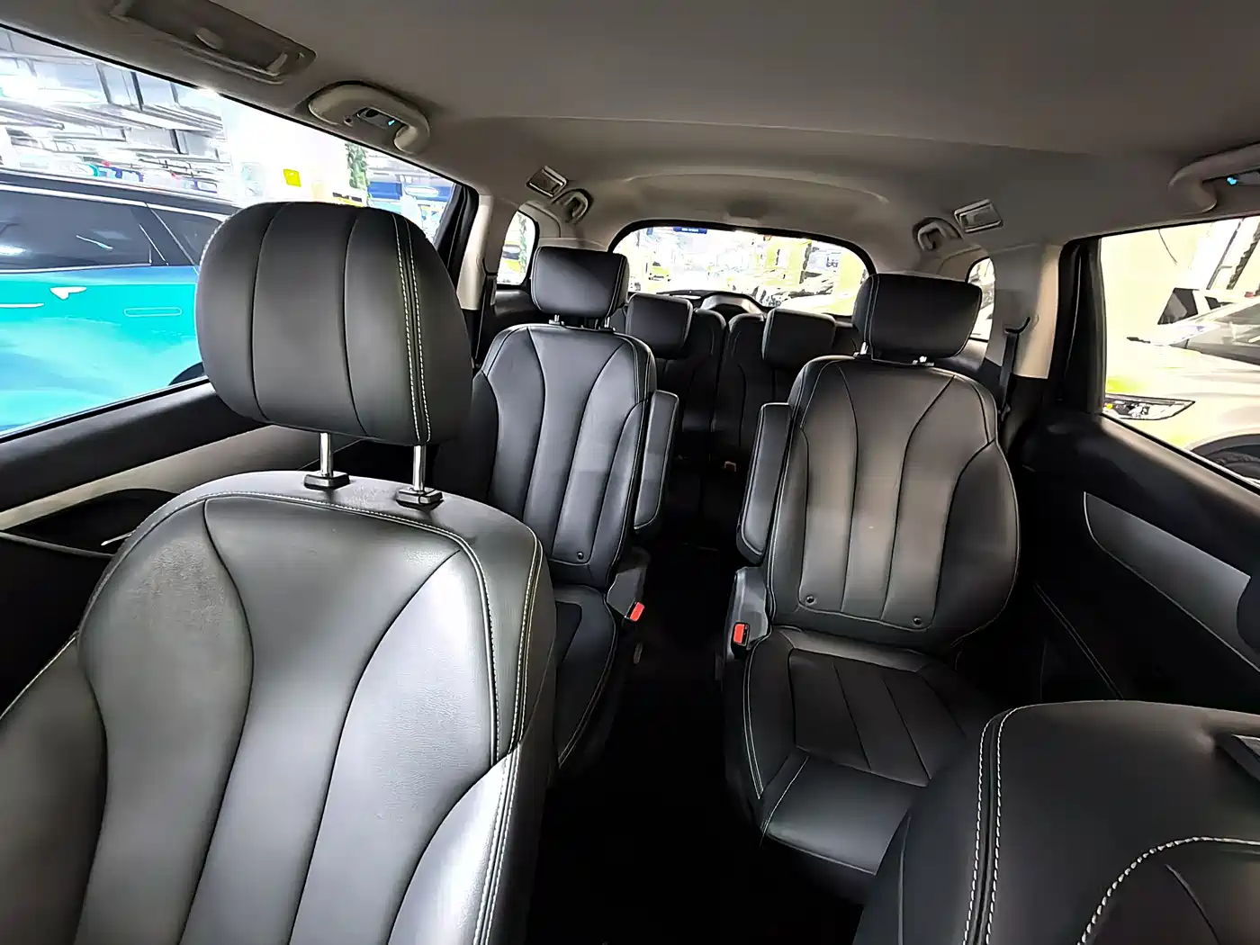 BYD Song MAX 2021 Upgrade 1.5T Automatic Luxury Edition 6-Seater фото 6