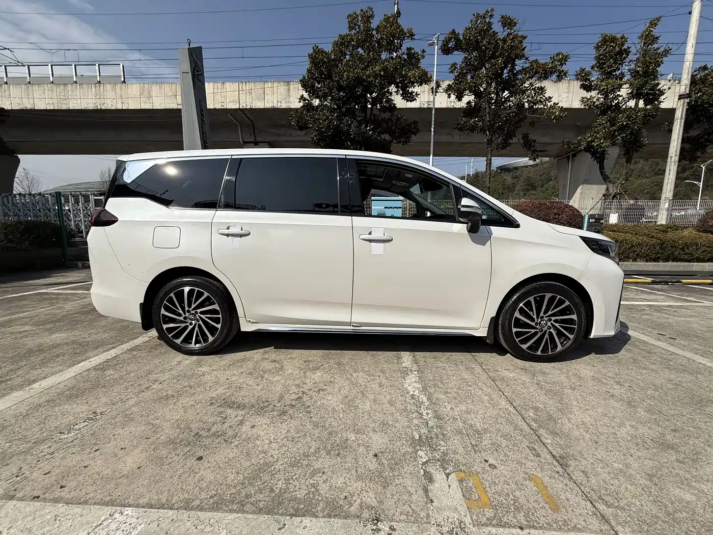 GAC Trumpchi Trumpchi M6 2024 MAX 270T WDCT Honor Edition фото 4