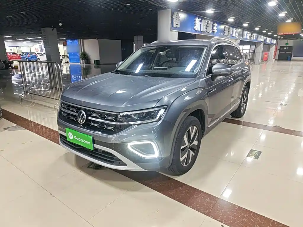 Volkswagen Tayron 2023 330TSI 2WD Luxury Plus Advanced Edition