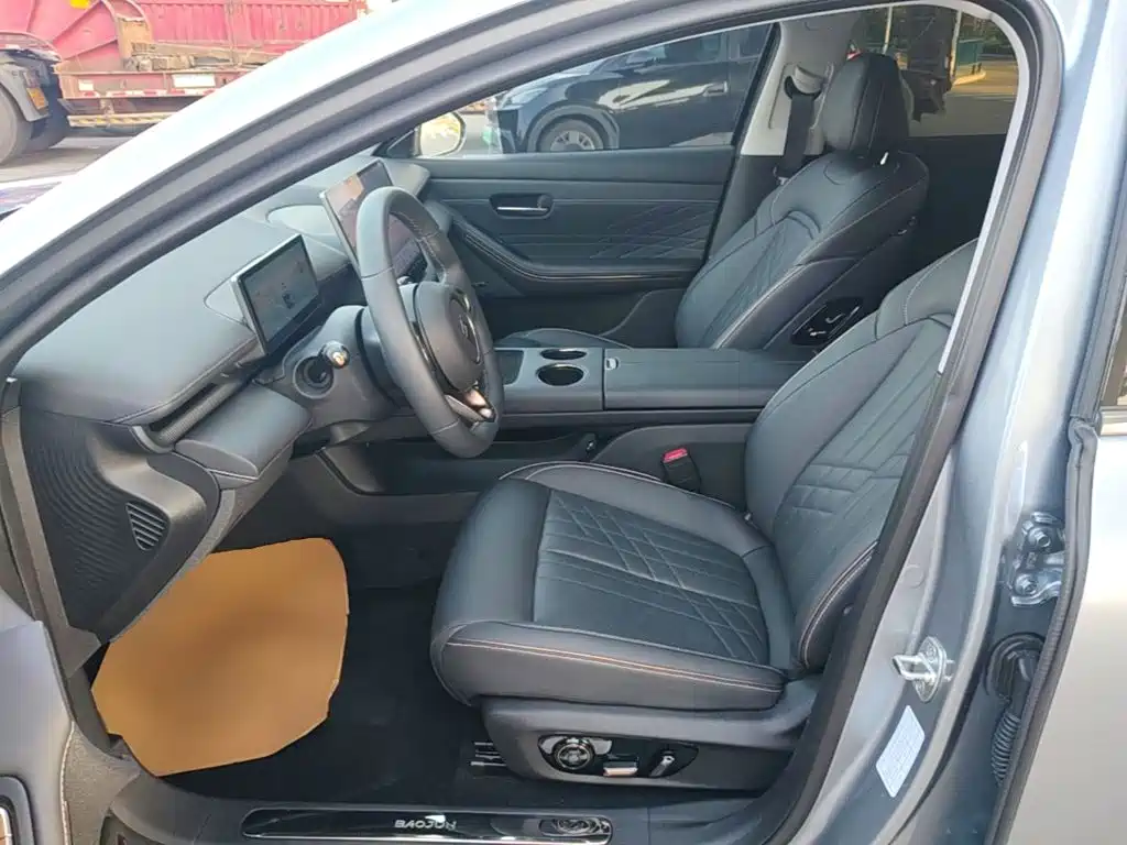 Baojun Enjoyment 2025 2025 PHEV 140km Luxury Edition