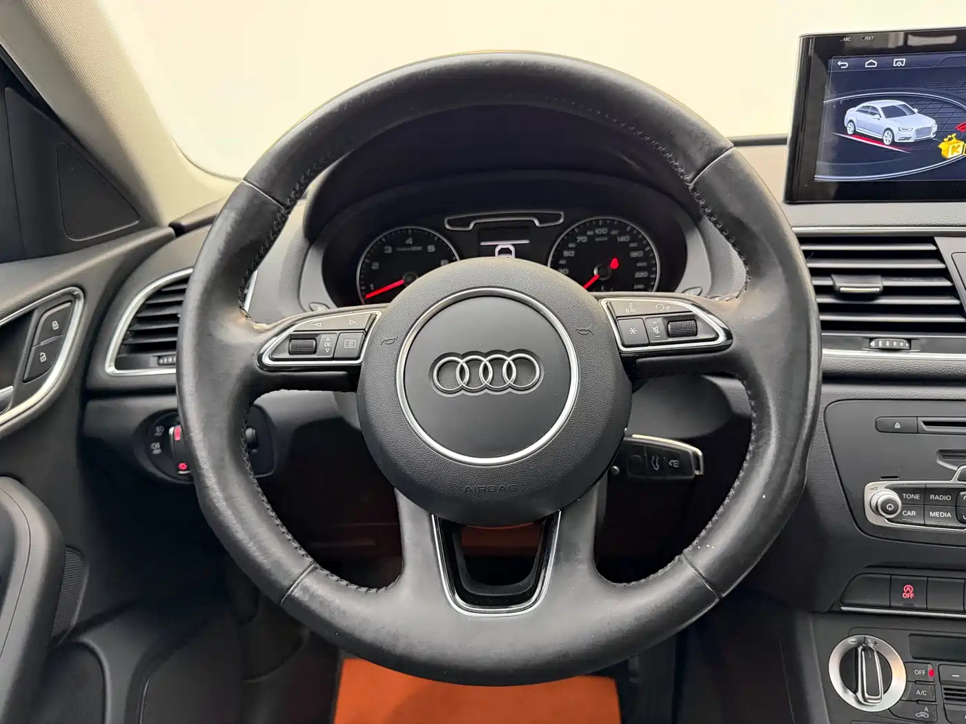 Audi Q3 2015 30 TFSI Comfort фото 13