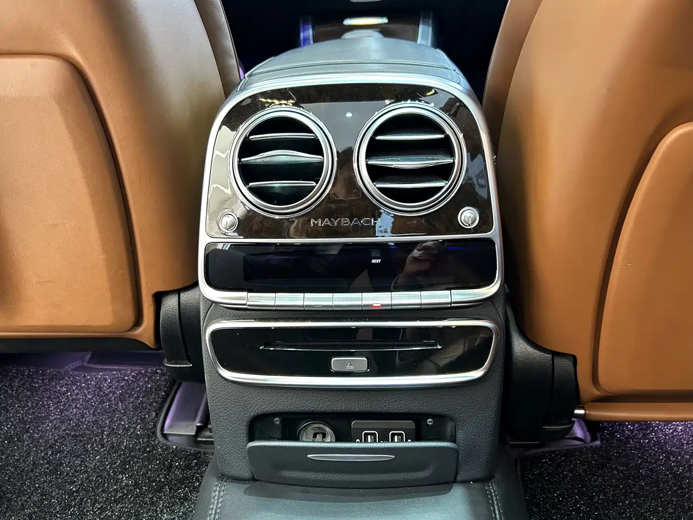 Mercedes-Benz Maybach S-Class 2020 S 450 4MATIC Collector's Edition фото 17