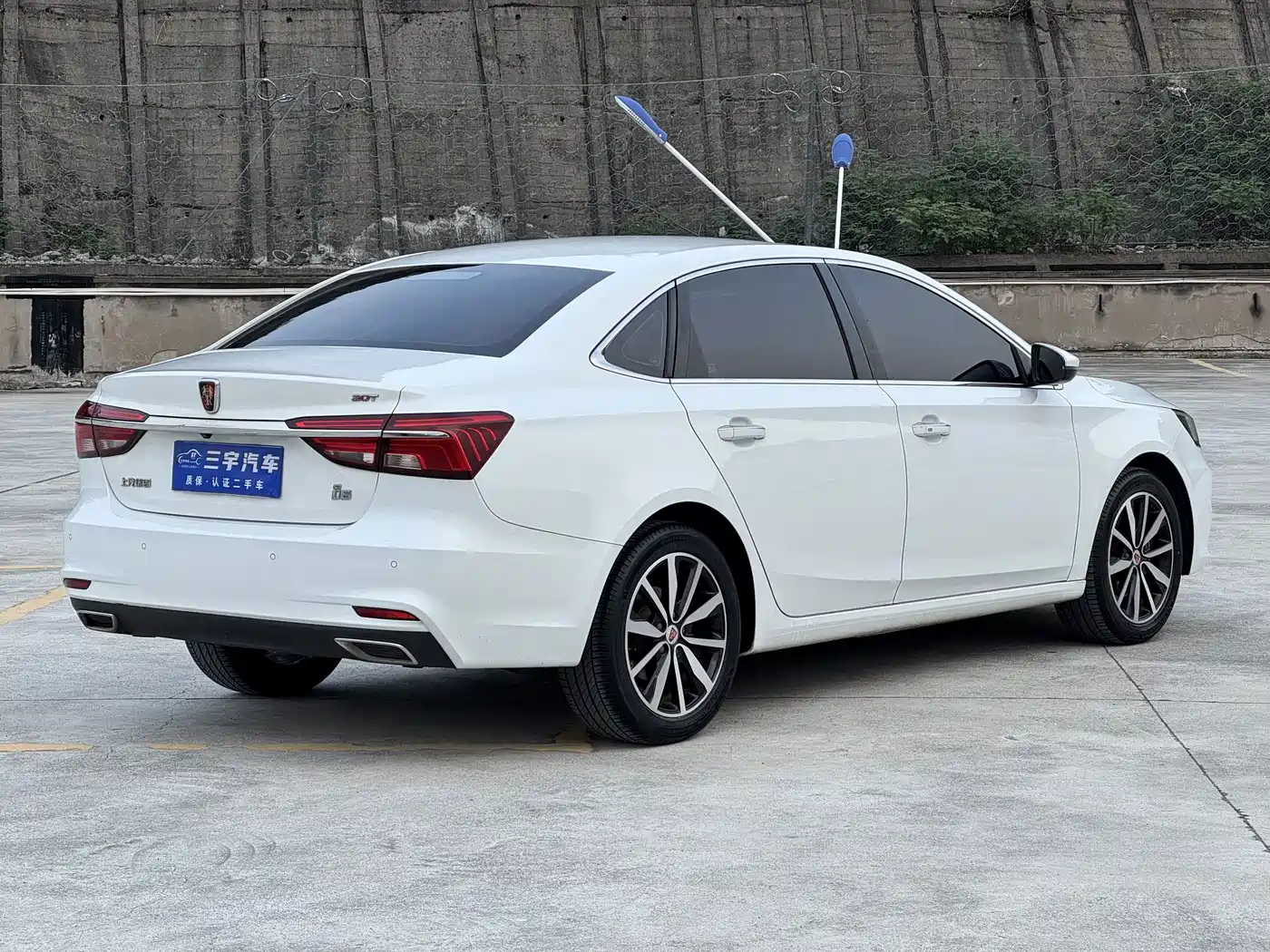 Roewe i6 2019 2018 20T Automatic Flagship Edition