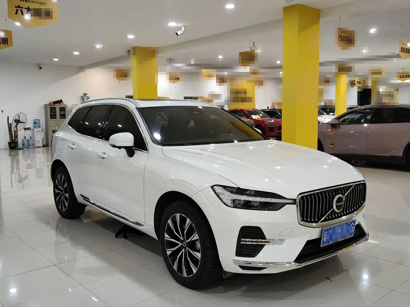 Volvo XC60 2025 2025 B5 AWD Smart Elite Luxury Edition