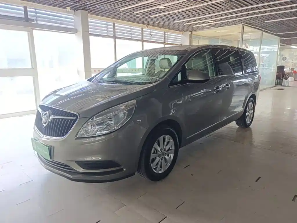 Buick GL8 2018 — пригон из Китая