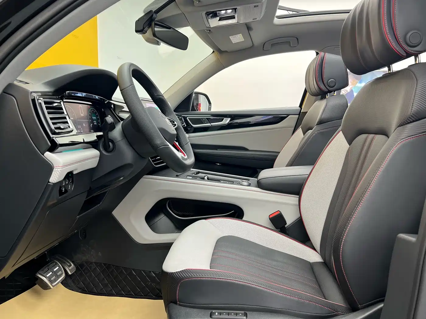VOLKSWAGEN TOURANG