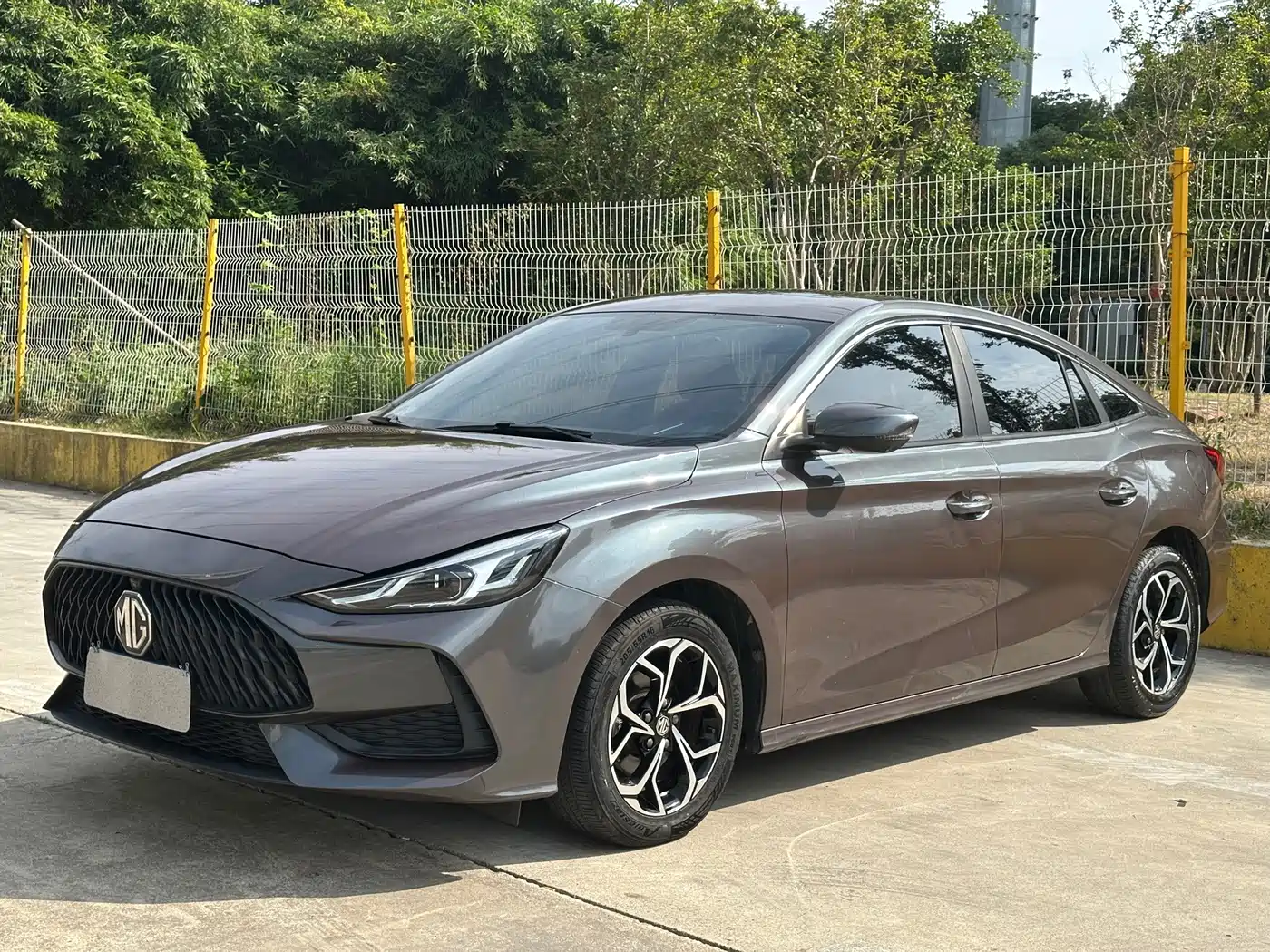 MG MG5 2021 — пригон из Китая