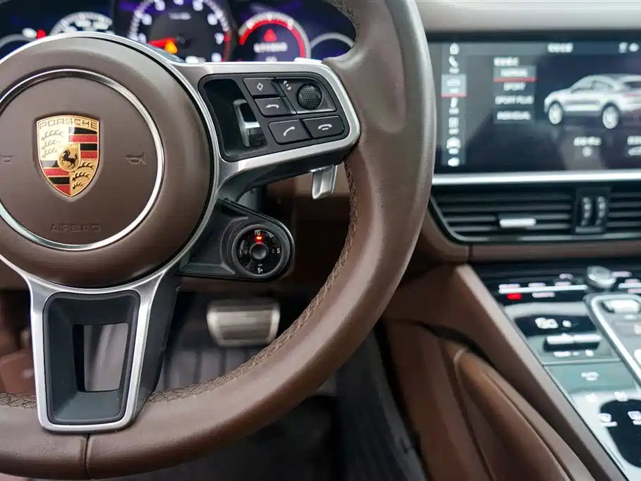 Porsche Cayenne 2020 Cayenne S Coupé 2.9T фото 27