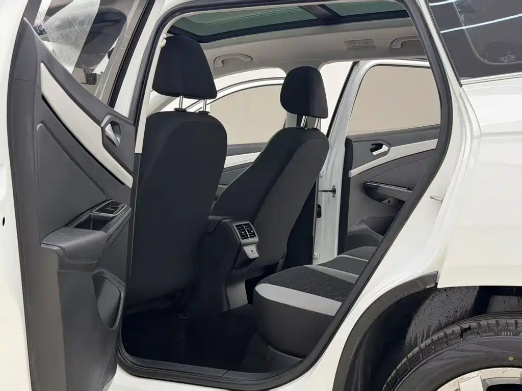 Фото 5 - Jetta VS7
