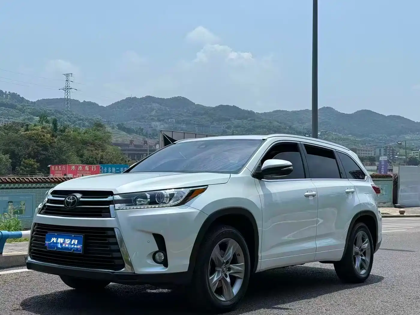 Toyota Highlander 2018 2.0T 4WD Premium 7-seater China VI