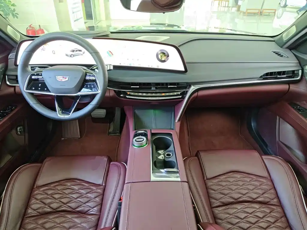 Cadillac CT6 2025 2026 Model 28T Flagship Edition