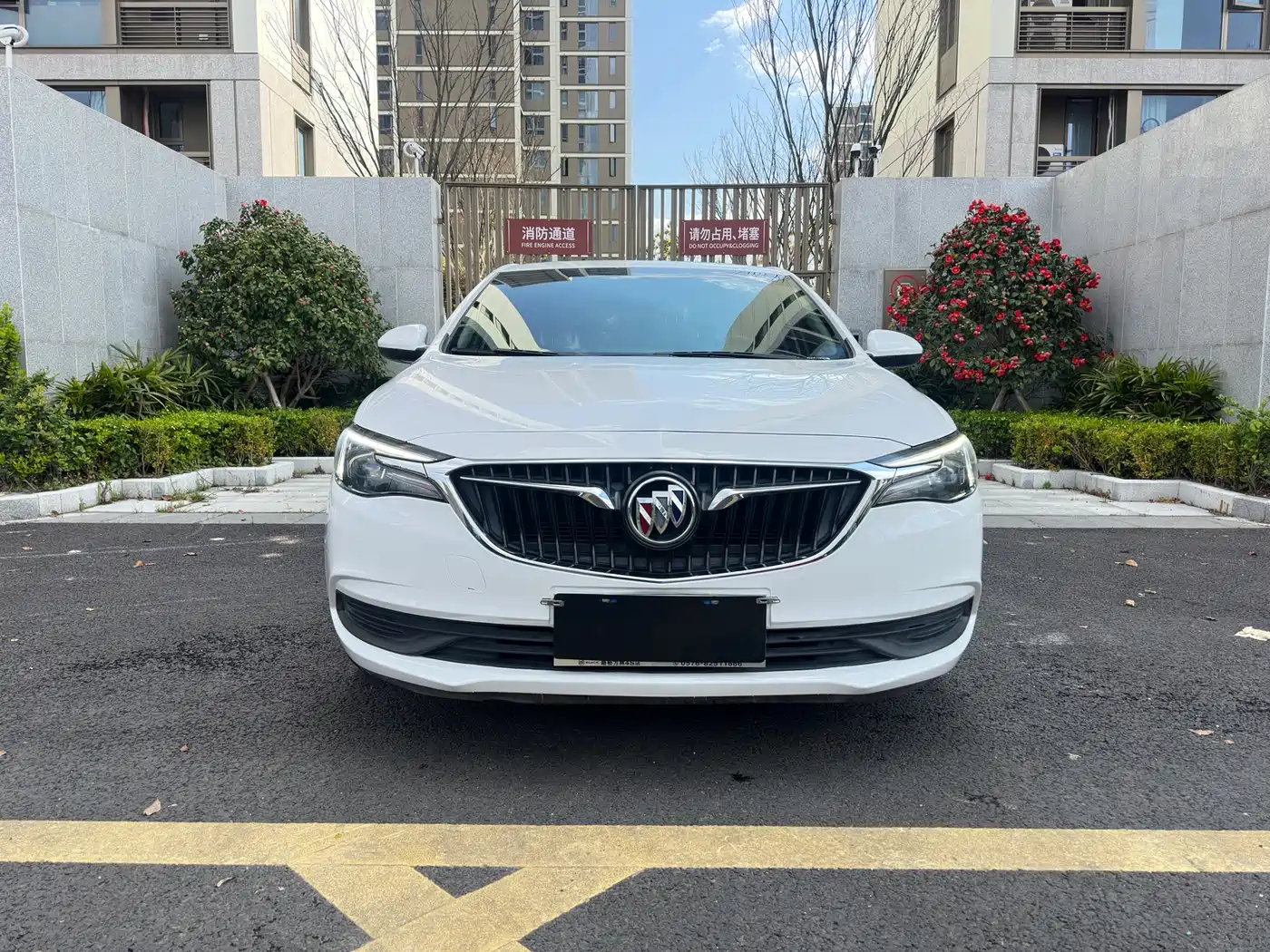 Buick Excelle 2021 Exemplar 1.5L Auto Elite фото 2
