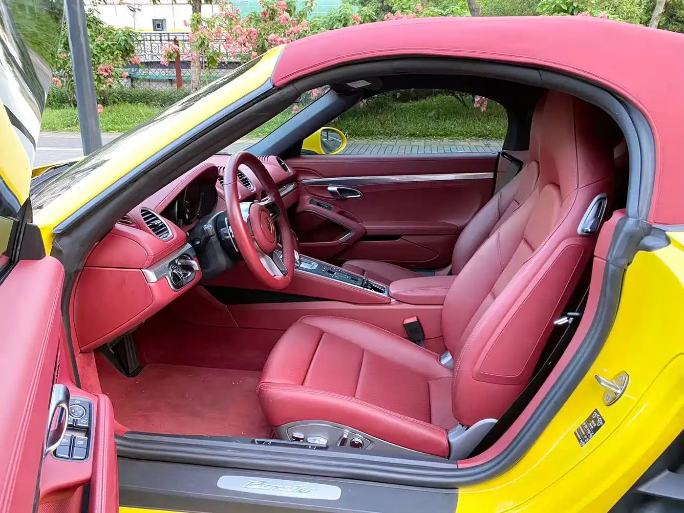 Porsche 718 2022 Boxster 2.0T фото 4