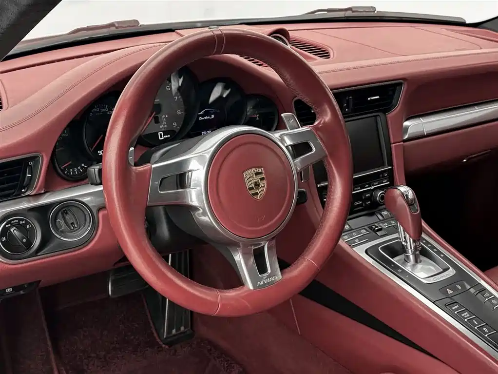 Porsche 911 2012 Carrera S 3.8L фото 11