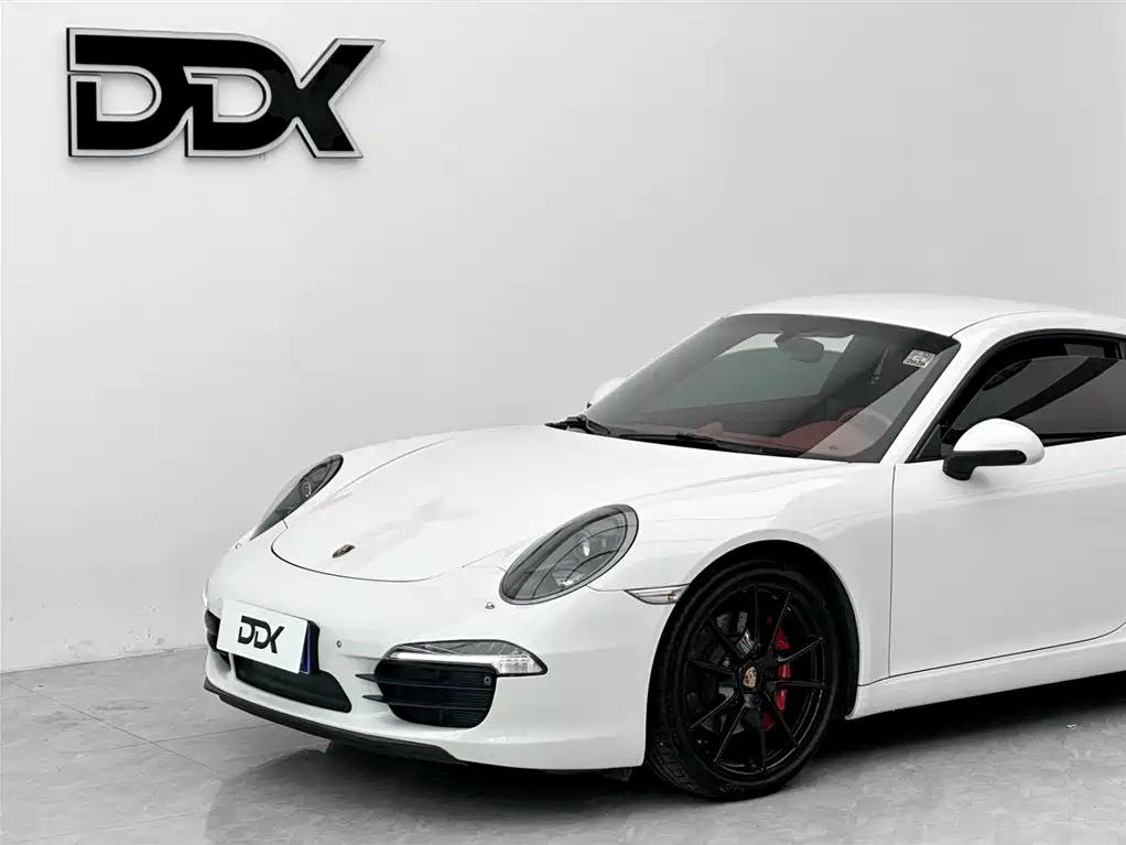 Porsche 911 2012 Carrera S 3.8L фото 3
