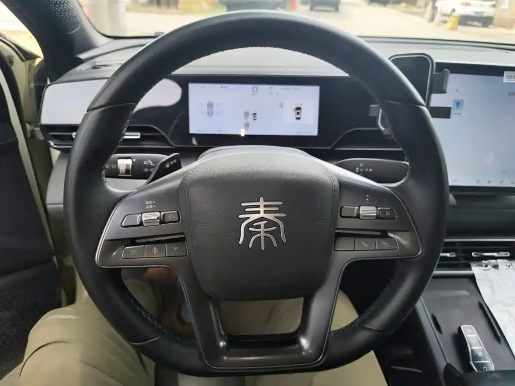 BYD Qin L 2025 EV 470KM Leading Edition фото 3