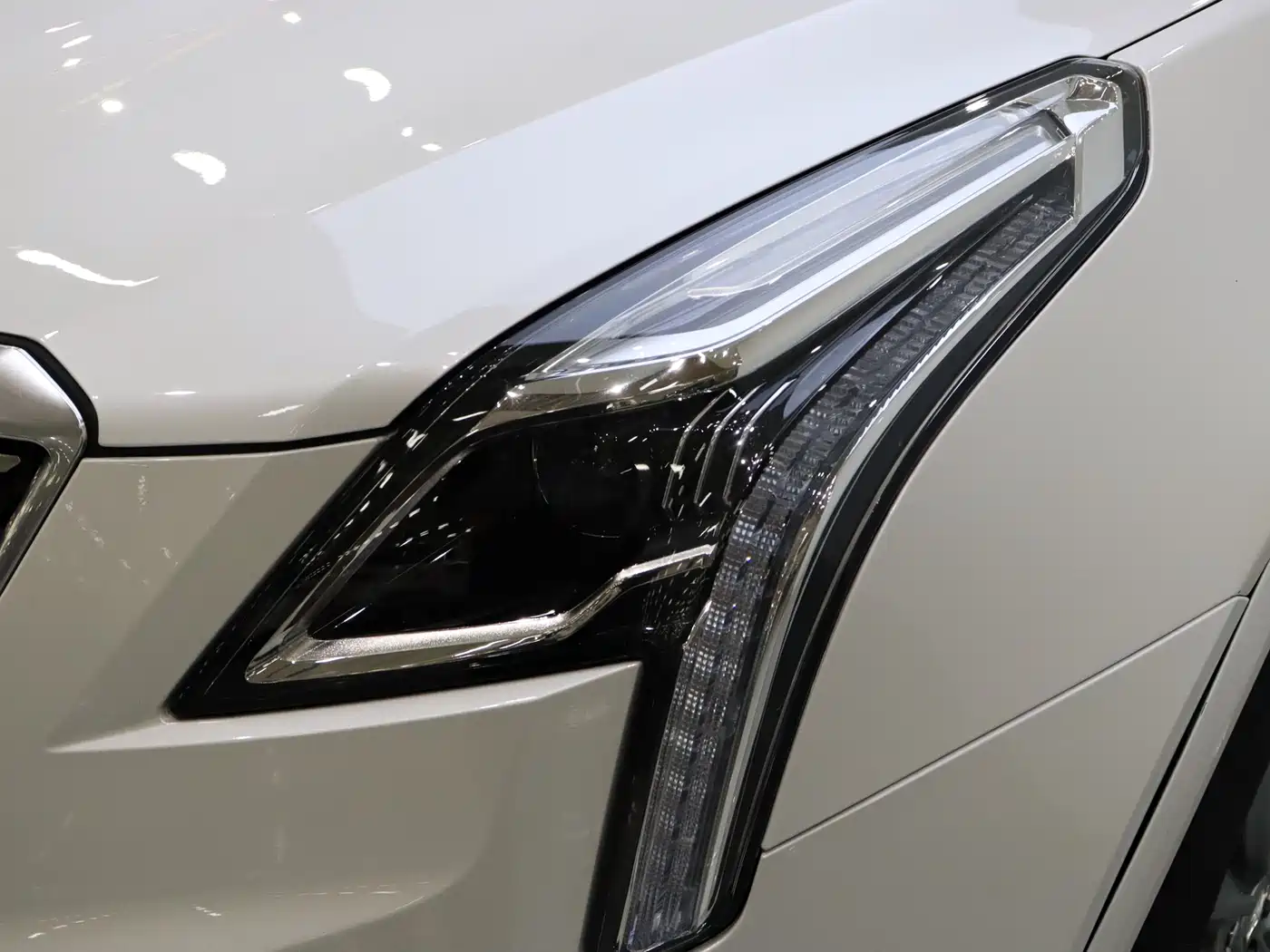 Cadillac XT5 2020 28T Luxury Model фото 2