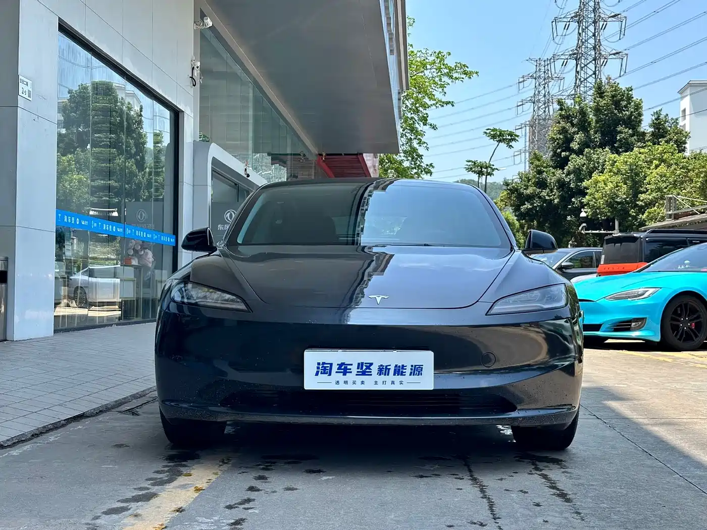 Tesla Model 3 2023 Rear-Wheel Drive фото 4