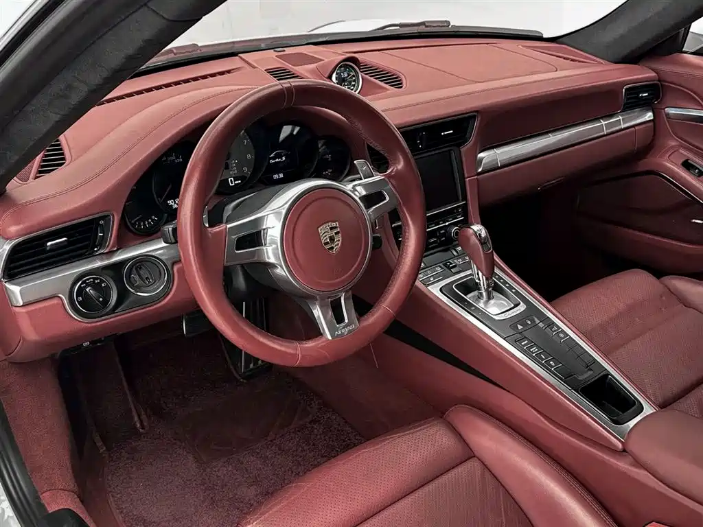 Porsche 911 2012 Carrera S 3.8L фото 10