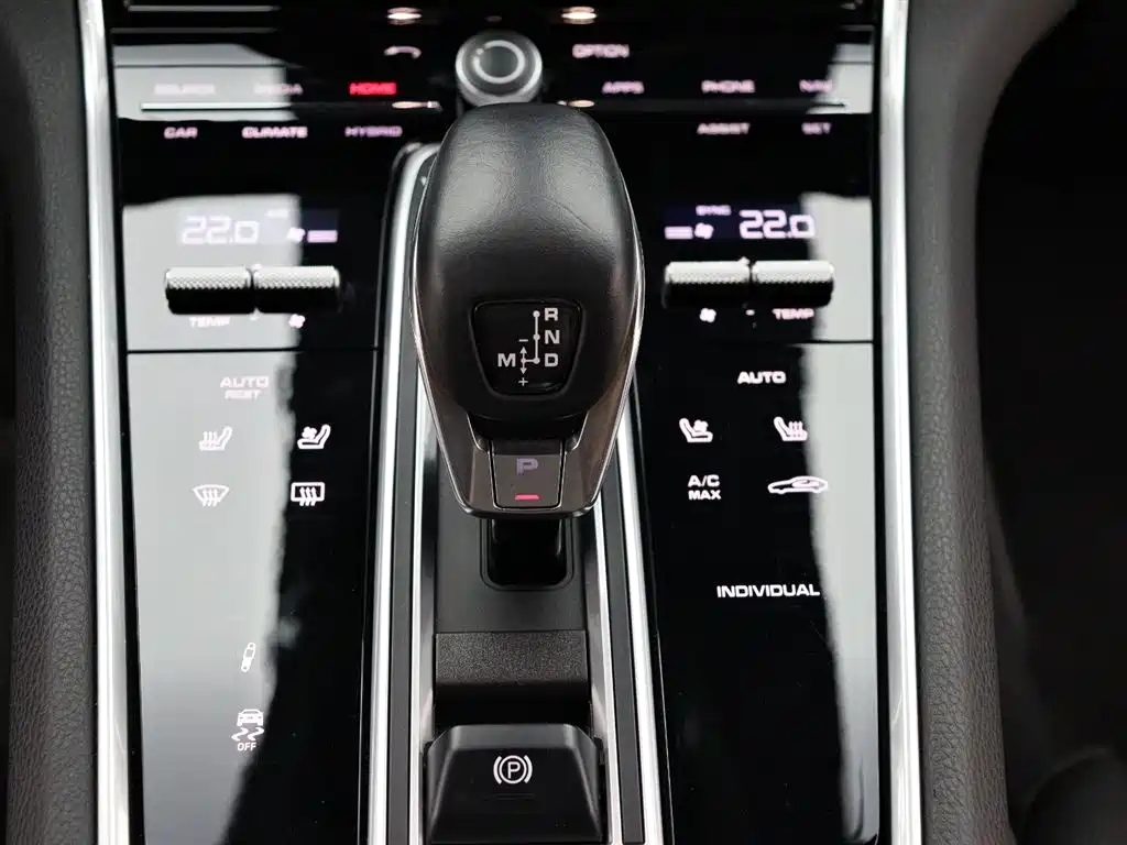 Porsche Panamera New Energy 2018 Panamera 4 E-Hybrid 2.9T фото 18