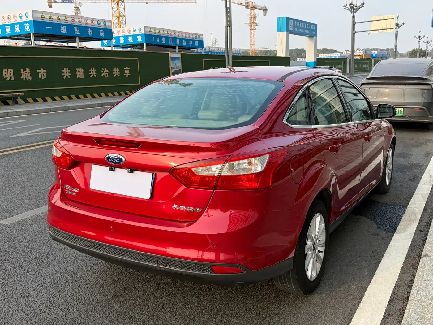 Фото 14 - Ford Focus