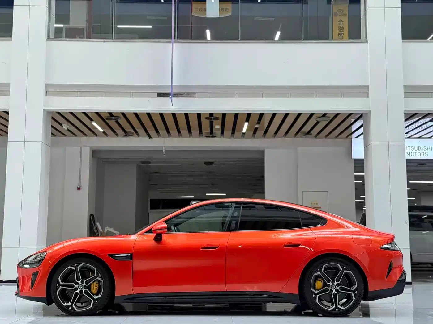 XIAOMI CAR XIAOMI SU7