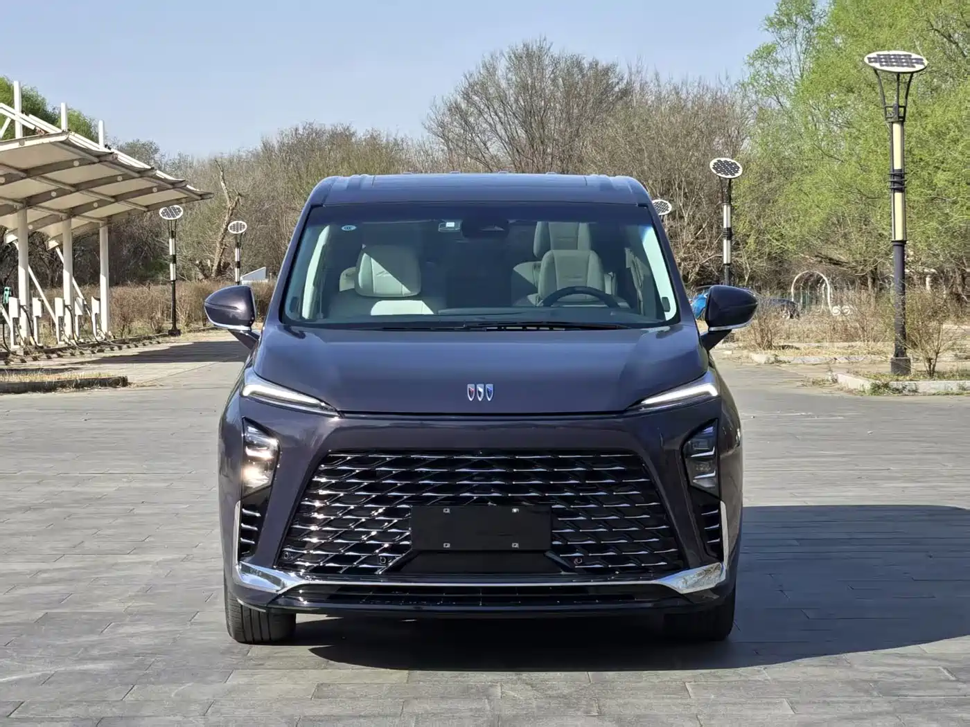 BUICK GL8 NEW ENERGY