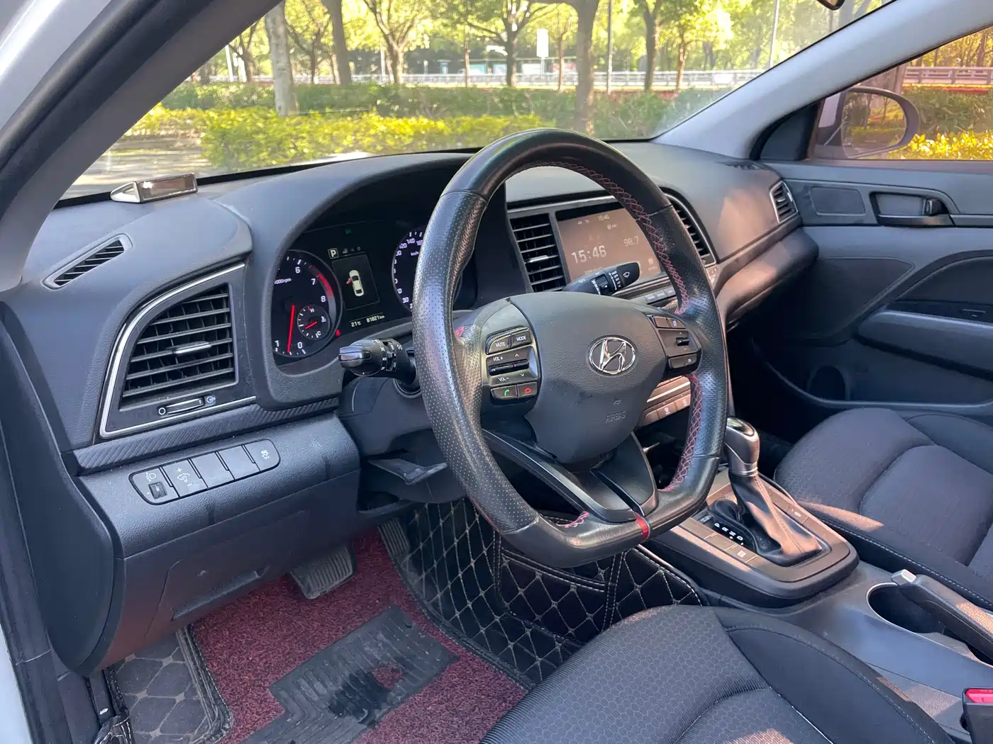 Hyundai Elantra 2018 1.4T DCT Dynamic·Vitality Model фото 12