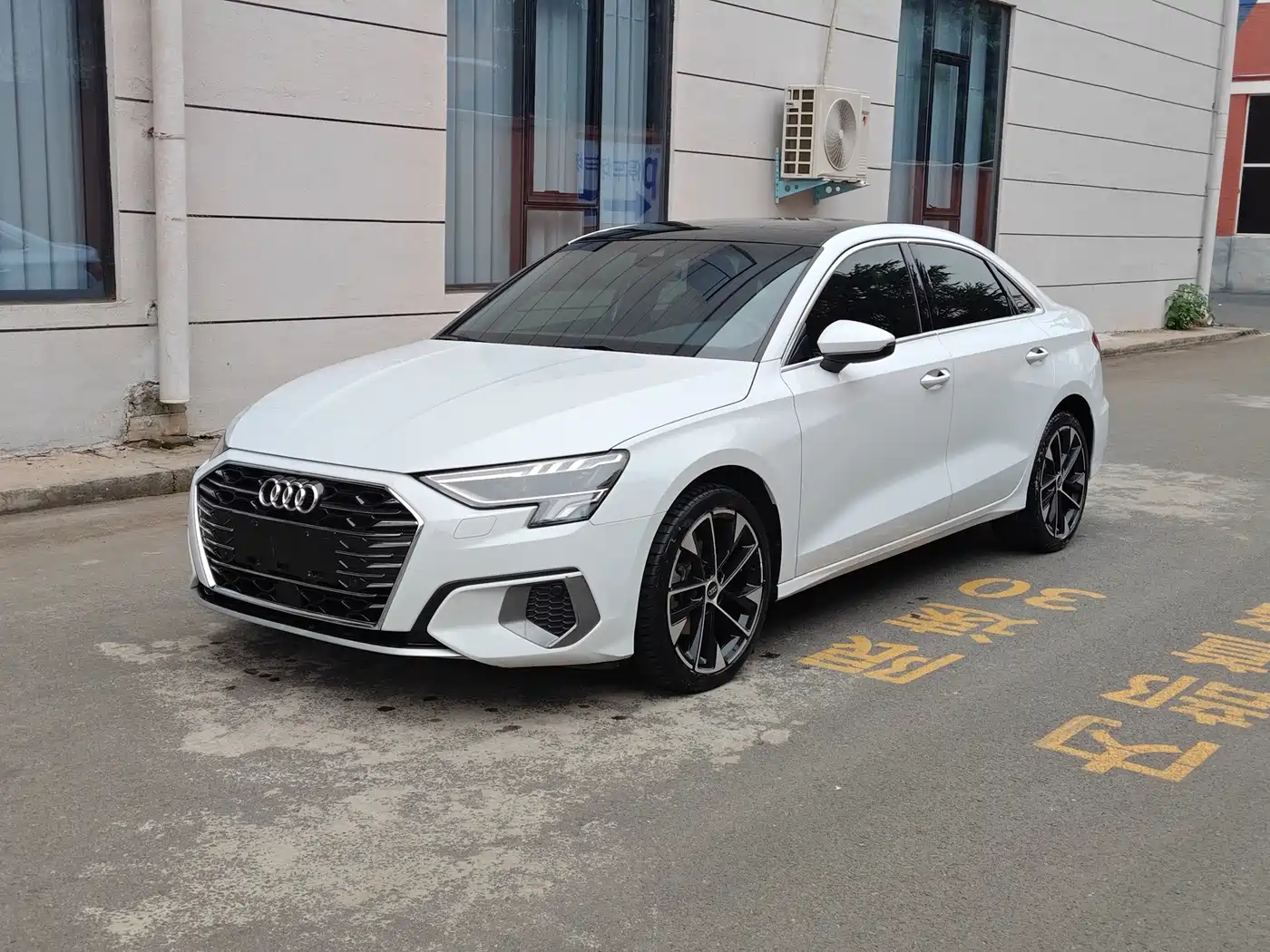 Фото 1 - Audi A3