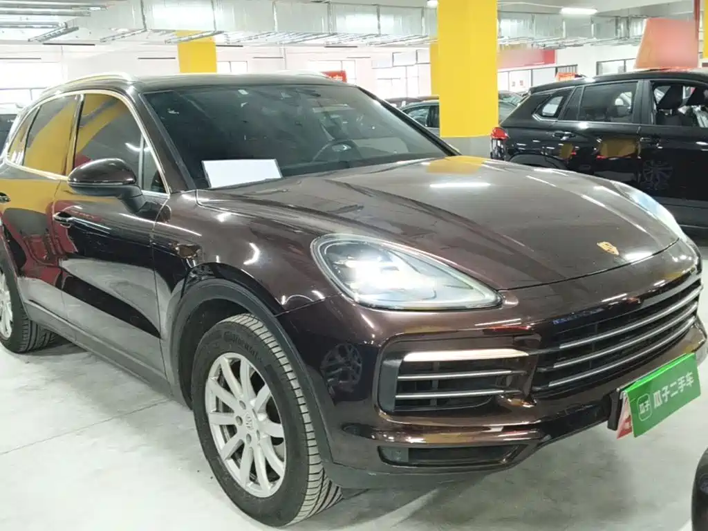 Фото 4 - Porsche Cayenne