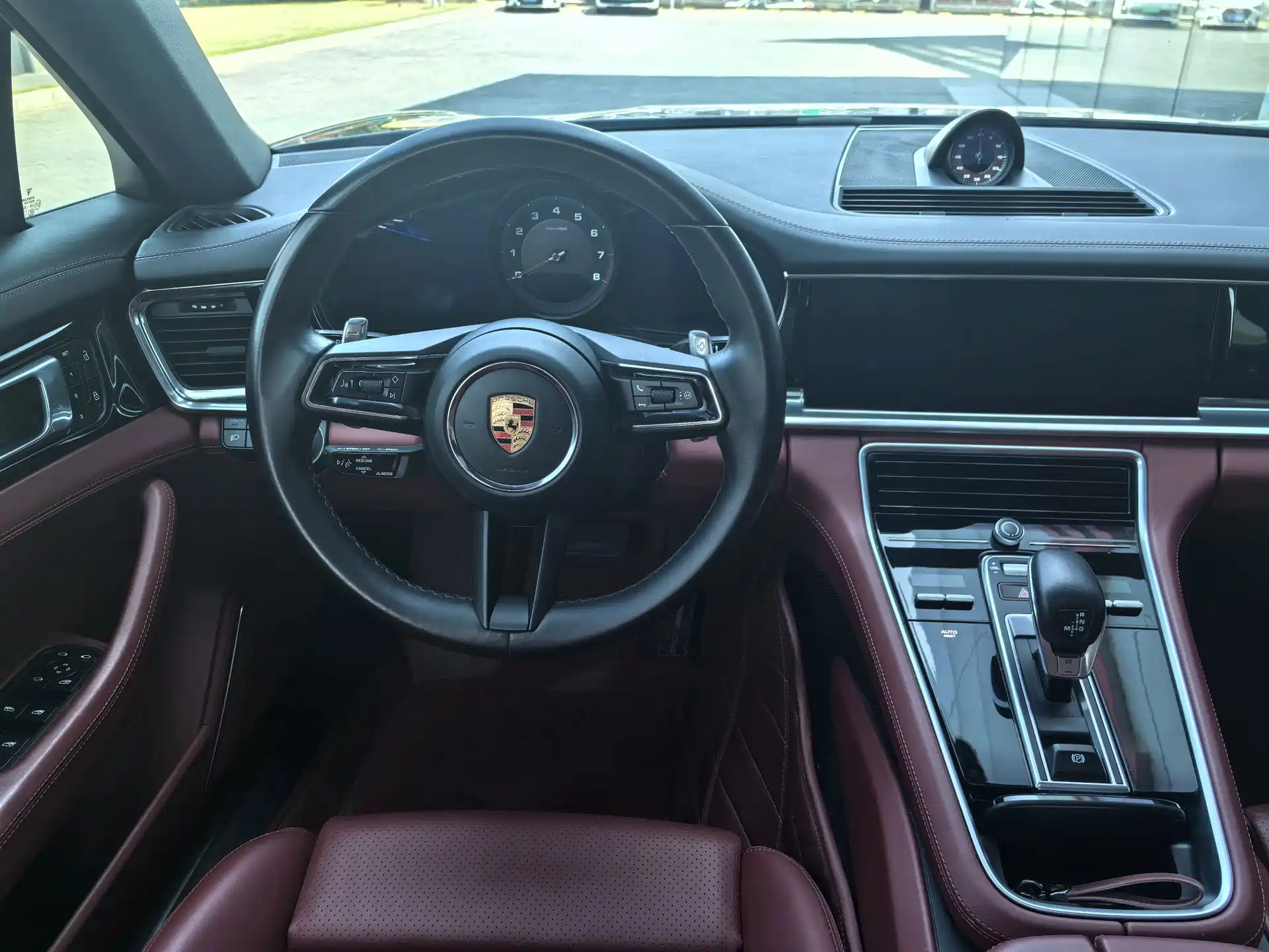 Photo 7 - Porsche Panamera