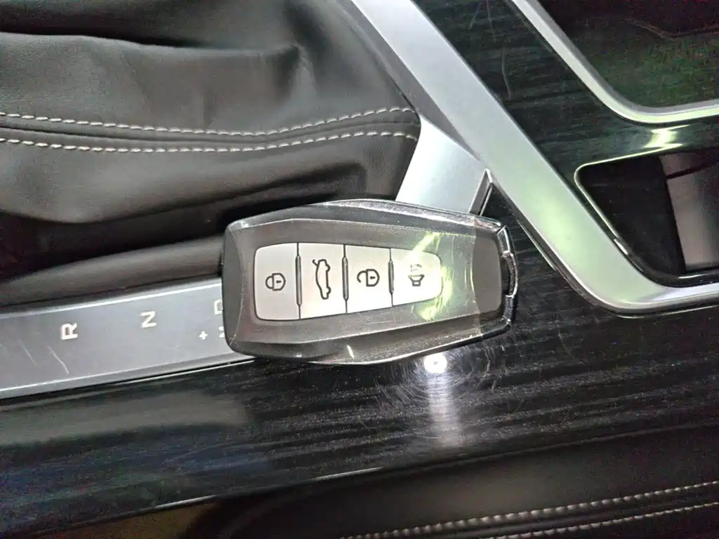 Photo 9 - Geely Coolray