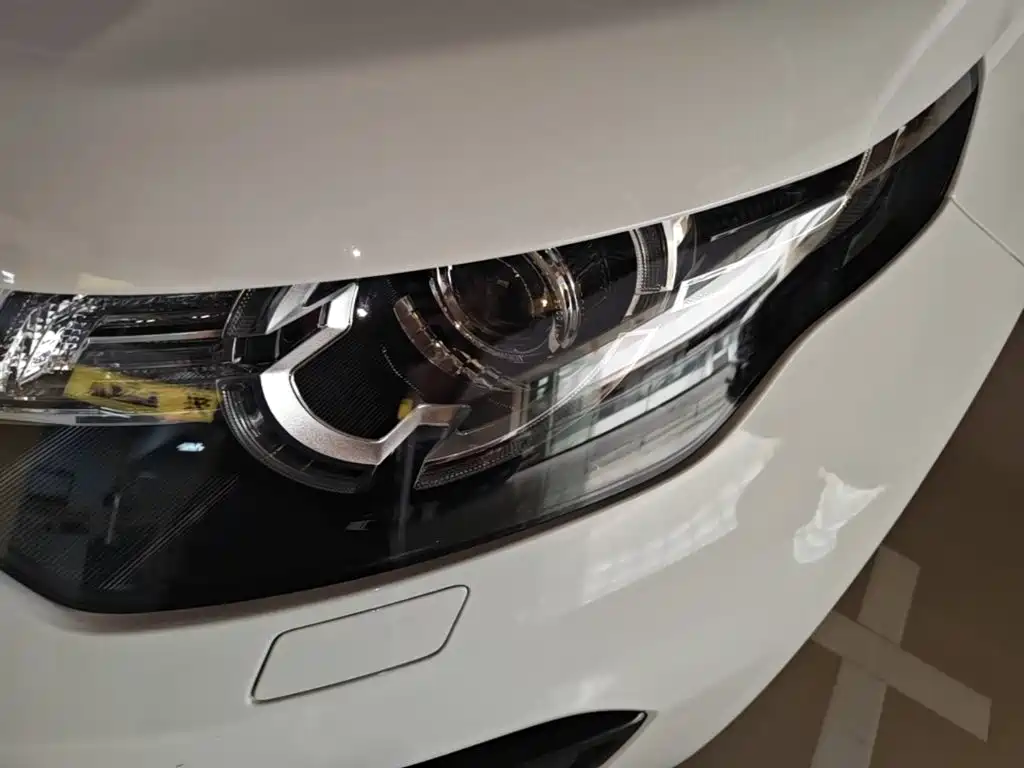 Photo 24 - Land Rover Discovery Sport