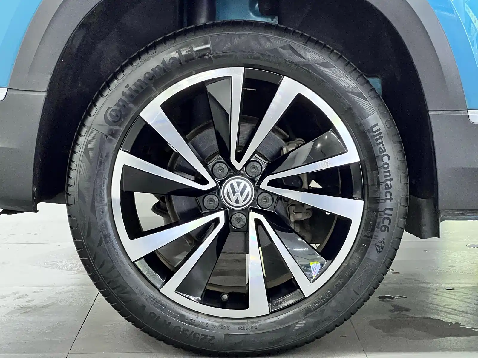 Фото 12 - Volkswagen Tharu