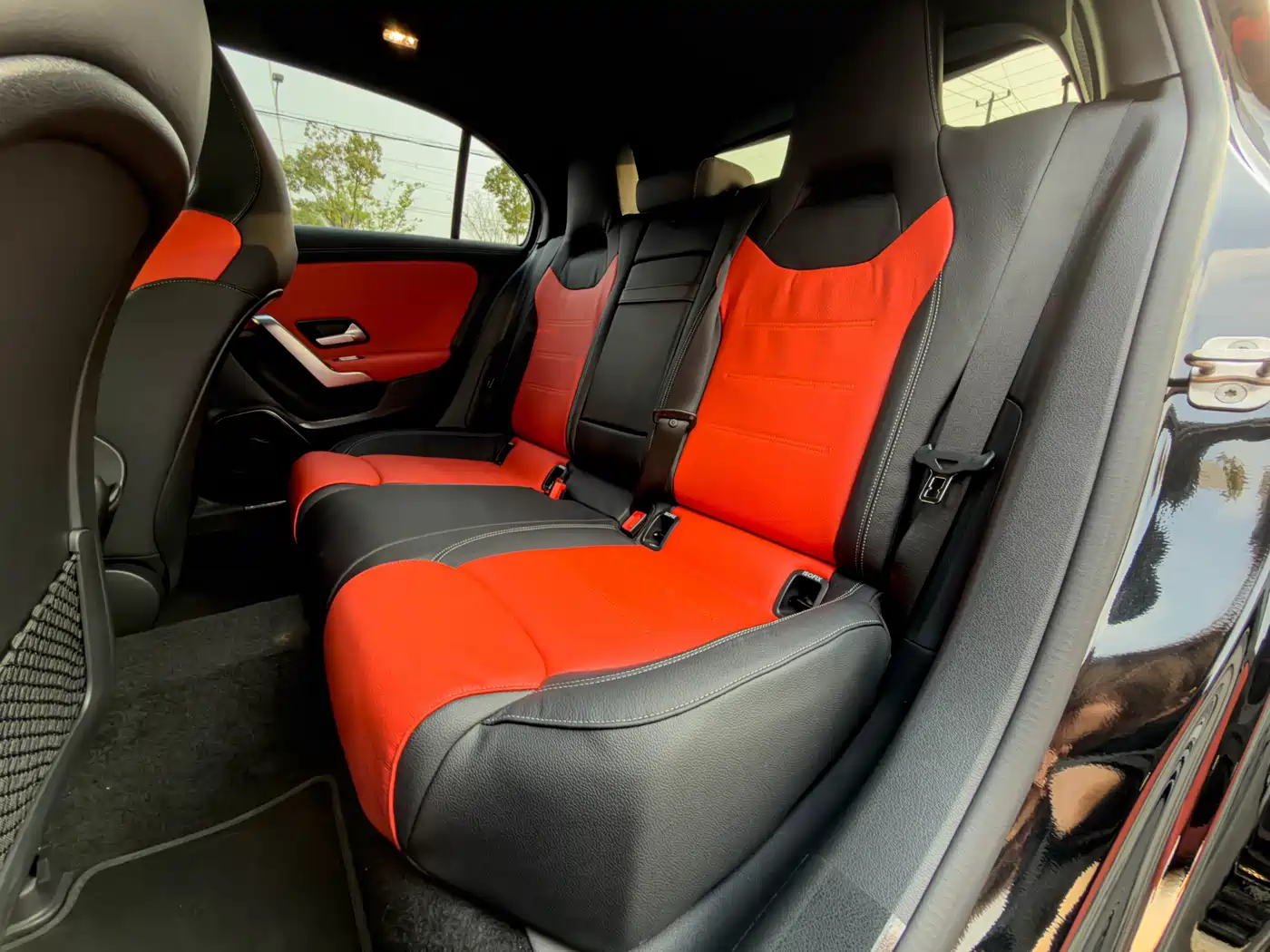 Mercedes-Benz A-Class AMG (Import) 2025 AMG A 35 4MATIC фото 24