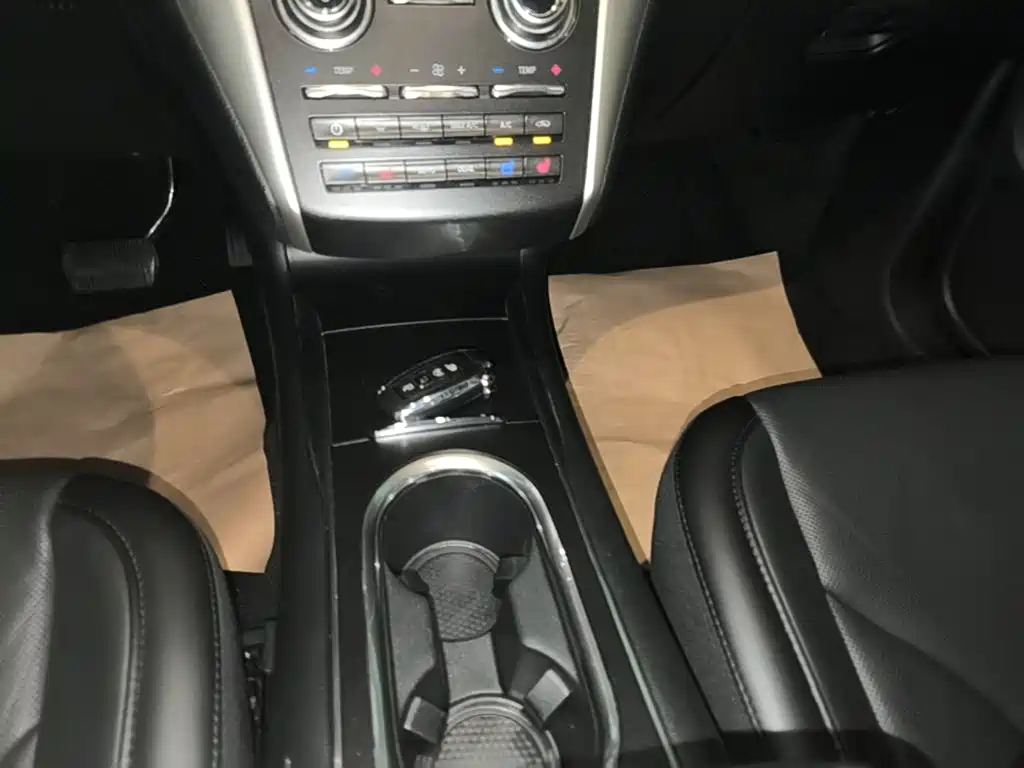 Lincoln MKC 2019 2019 2.0T 4WD Premium Elegance Edition China VI