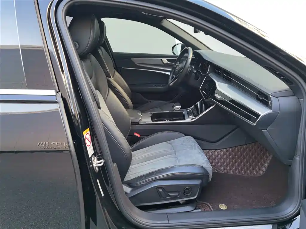 Audi A6L 2022 45 TFSI quattro Premium Dynamic фото 22