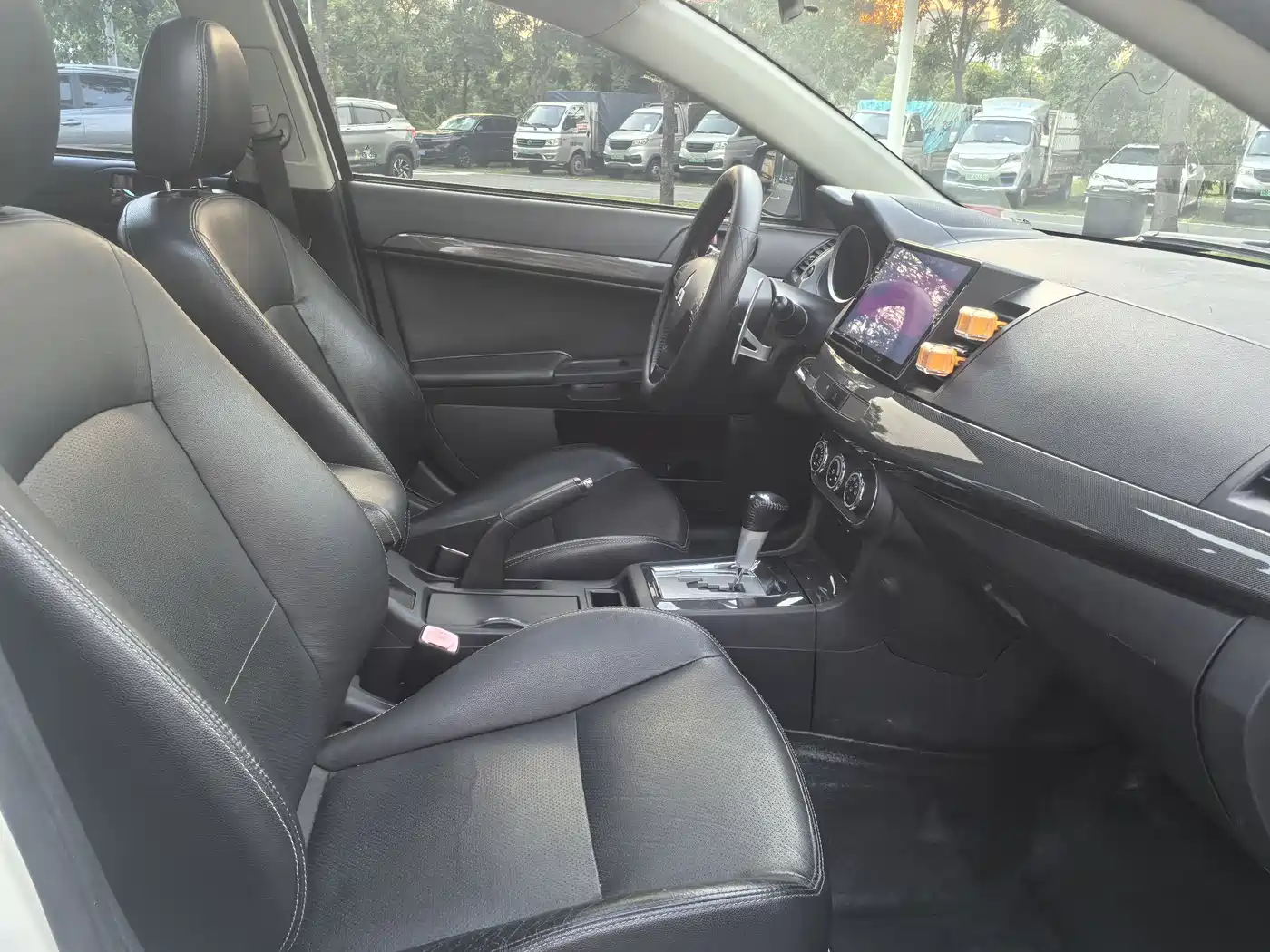 Mitsubishi Lancer EX 2012 Zhishang 1.8L CVT Luxury фото 17
