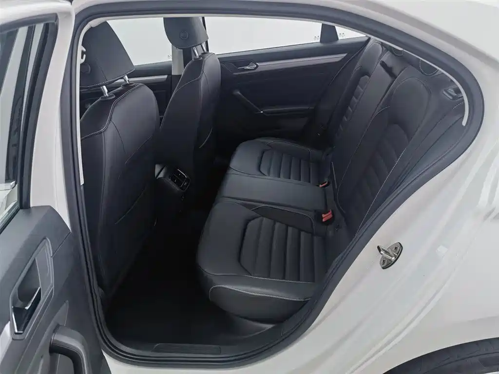 Volkswagen Lamando 2021 Facelift 280TSI DSG Comfort Edition фото 15