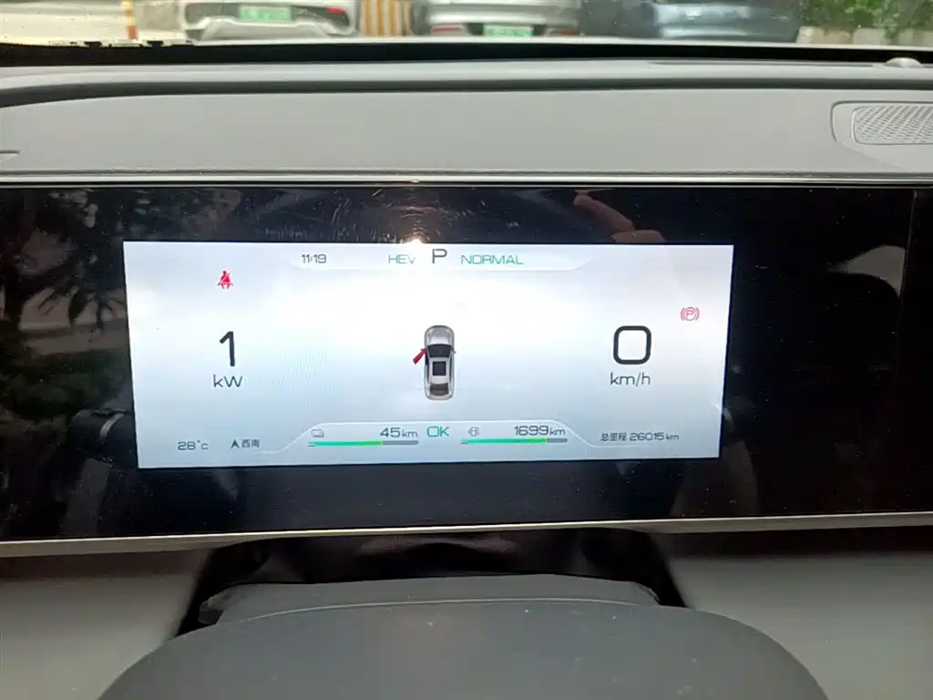 BYD Qin L 2024 DM-i 80KM Superior фото 12